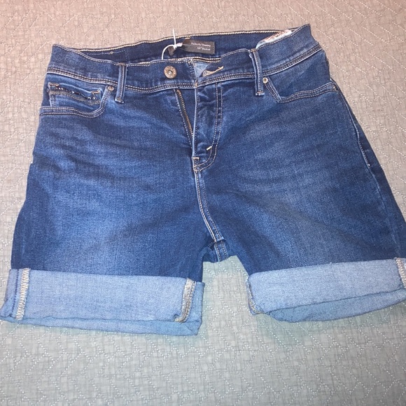 Jeans and shorts! - Picture 11 of 16